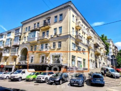 ������� ����� �������� ������, ��. �����������, 3, S=145 ��.� ���� 3