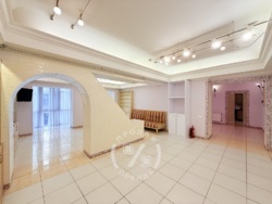 ������� ��������� ��� Novus � �� ������ � 213 �2, � �������� ���� 5