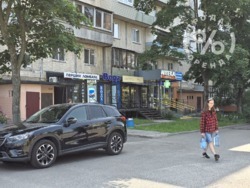 Продаж фасадного приміщення 20 м² з орендарем Ломбард, Архіпенка 4 фото 3 Продаж фасадного приміщення 20 м² з орендарем Ломбард, Архіпенка 4 фото 3