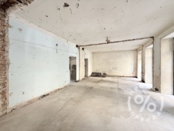 ������! ������� ��������� � �����, 5 �� ����������, S = 147 ��.� ���� 9