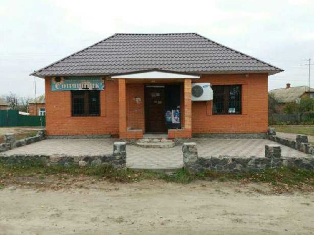 Магазин Басы фото 1 Магазин Басы фото 1