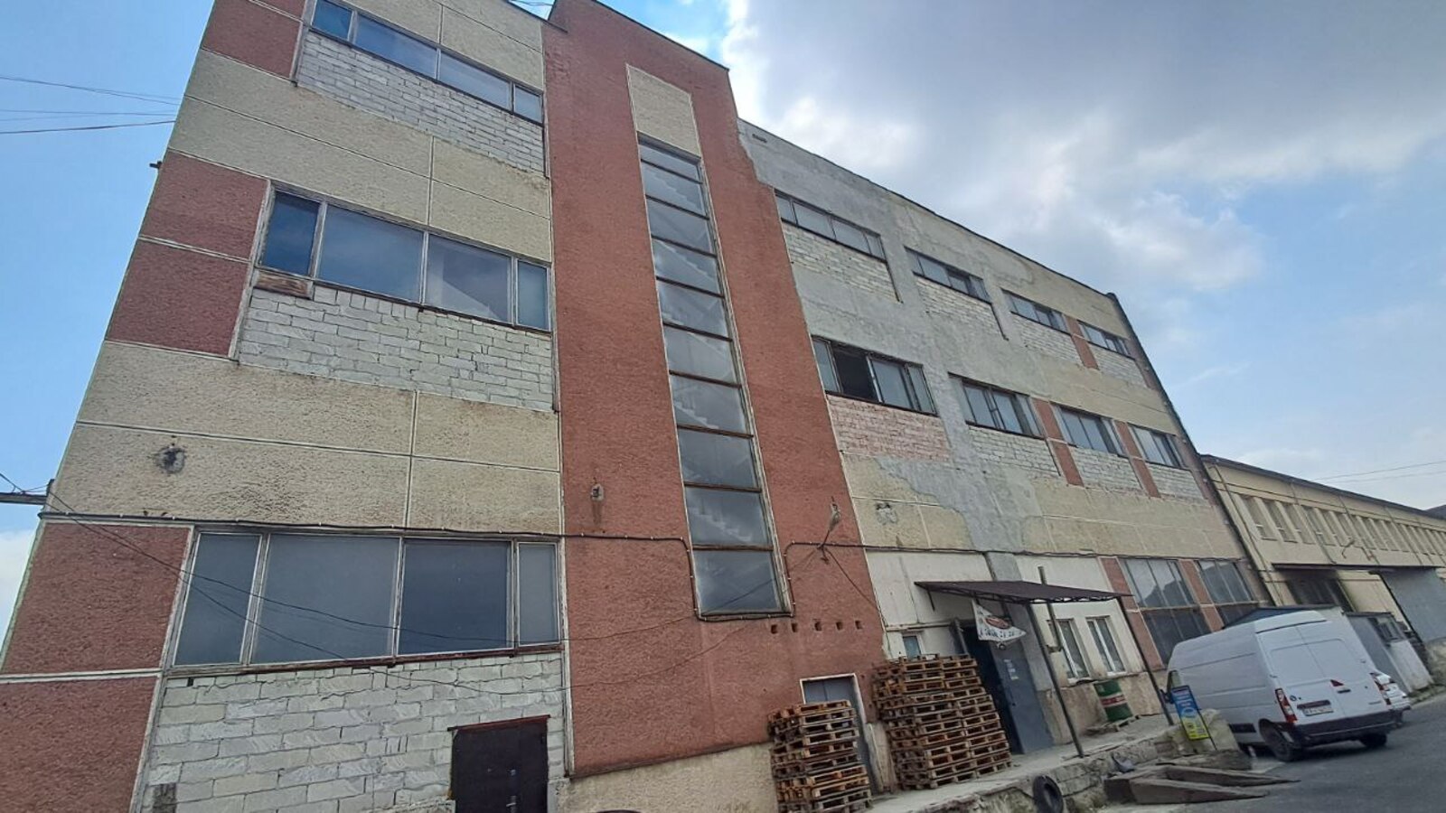 Продається об'єкт Івано-Франківська, Івано-Франківськ, Велмарт, Дудаєва фото 1 Продається об'єкт Івано-Франківська, Івано-Франківськ, Велмарт, Дудаєва фото 1