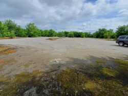 Продам Хім-склад, тваринництво- 3 га серед поля заасфальтовано. фото 2 Продам Хім-склад, тваринництво- 3 га серед поля заасфальтовано. фото 2