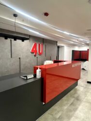  ! ,   4U ,  6