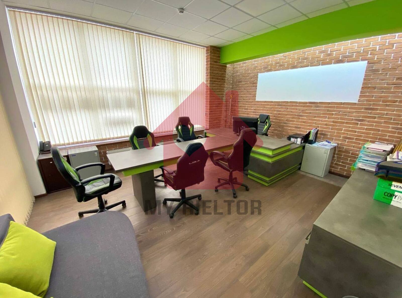 Продаж комерційного приміщення по вул.Докучаєва. фото 1 Продаж комерційного приміщення по вул.Докучаєва. фото 1