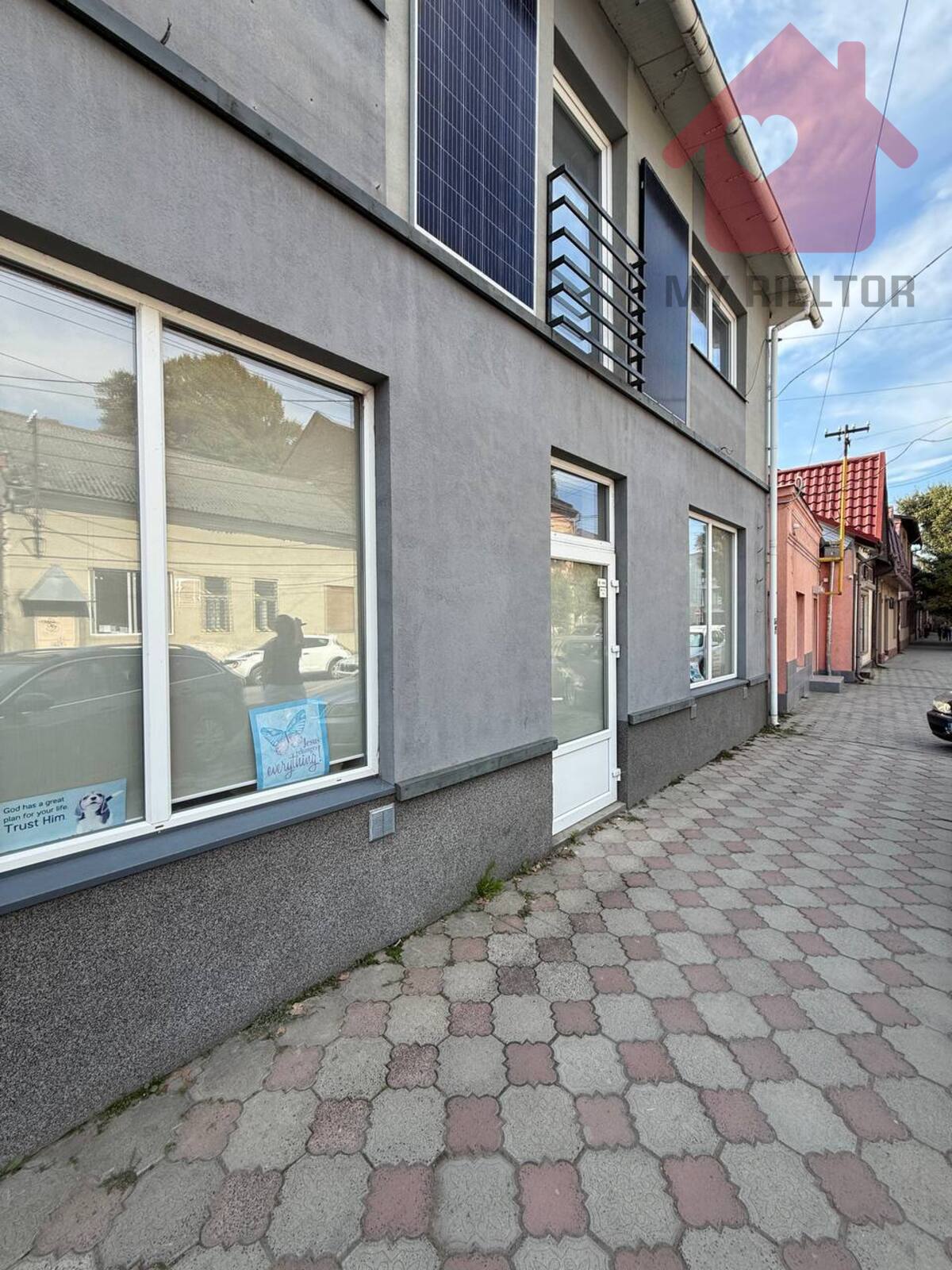 Продаж приміщення поруч з центром! фото 1 Продаж приміщення поруч з центром! фото 1