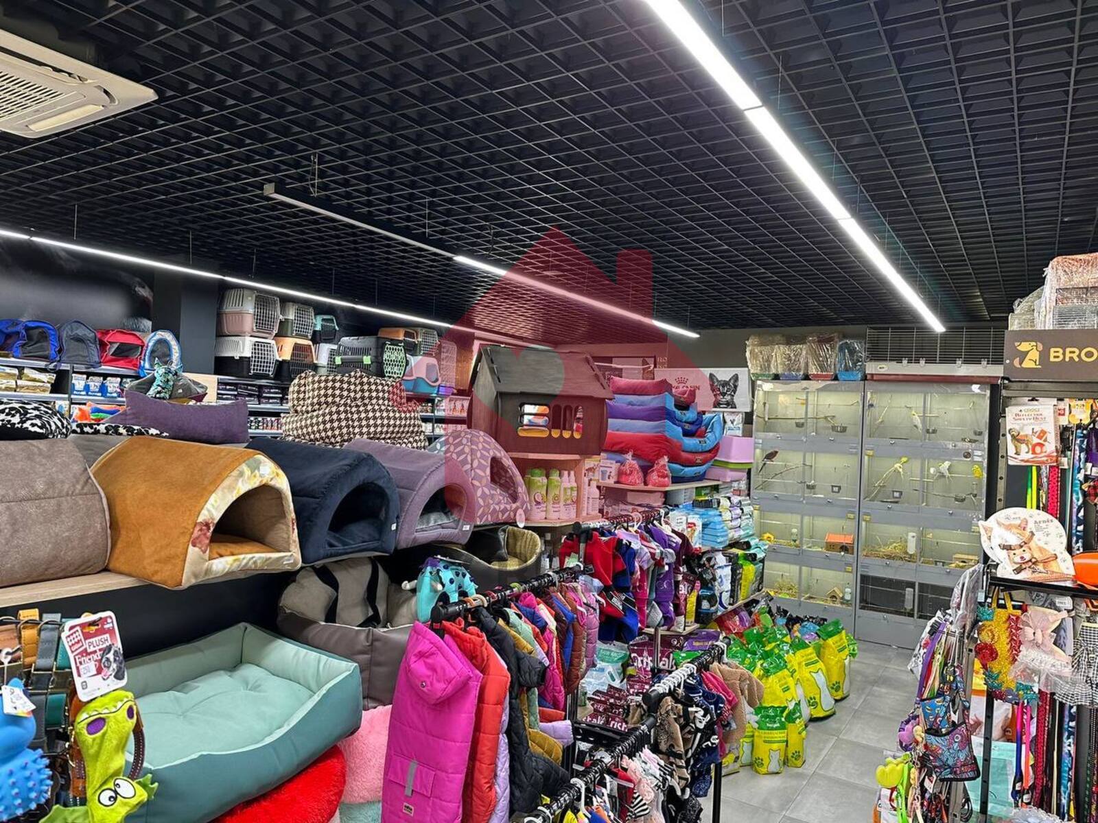 Продаж комерційного приміщення с.Минай фото 1 Продаж комерційного приміщення с.Минай фото 1