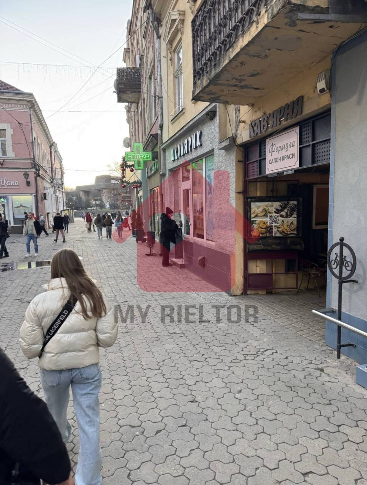 Продаж комерційного приміщення в центрі Ужгорода фото 1 Продаж комерційного приміщення в центрі Ужгорода фото 1