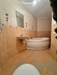 Продаж готелю в м. Мукачево, Червона гора (траса Київ–Чоп) фото 26 Продаж готелю в м. Мукачево, Червона гора (траса Київ–Чоп) фото 26