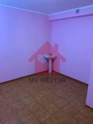 Продаж приміщення по вул.Капушанська фото 3 Продаж приміщення по вул.Капушанська фото 3