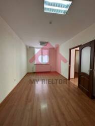 Продаж комерційного приміщення 146 кв.м. фото 3 Продаж комерційного приміщення 146 кв.м. фото 3