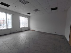 Продаж комерційного приміщення вул.Микулинецька фото 3 Продаж комерційного приміщення вул.Микулинецька фото 3