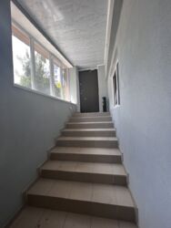       37700$  11