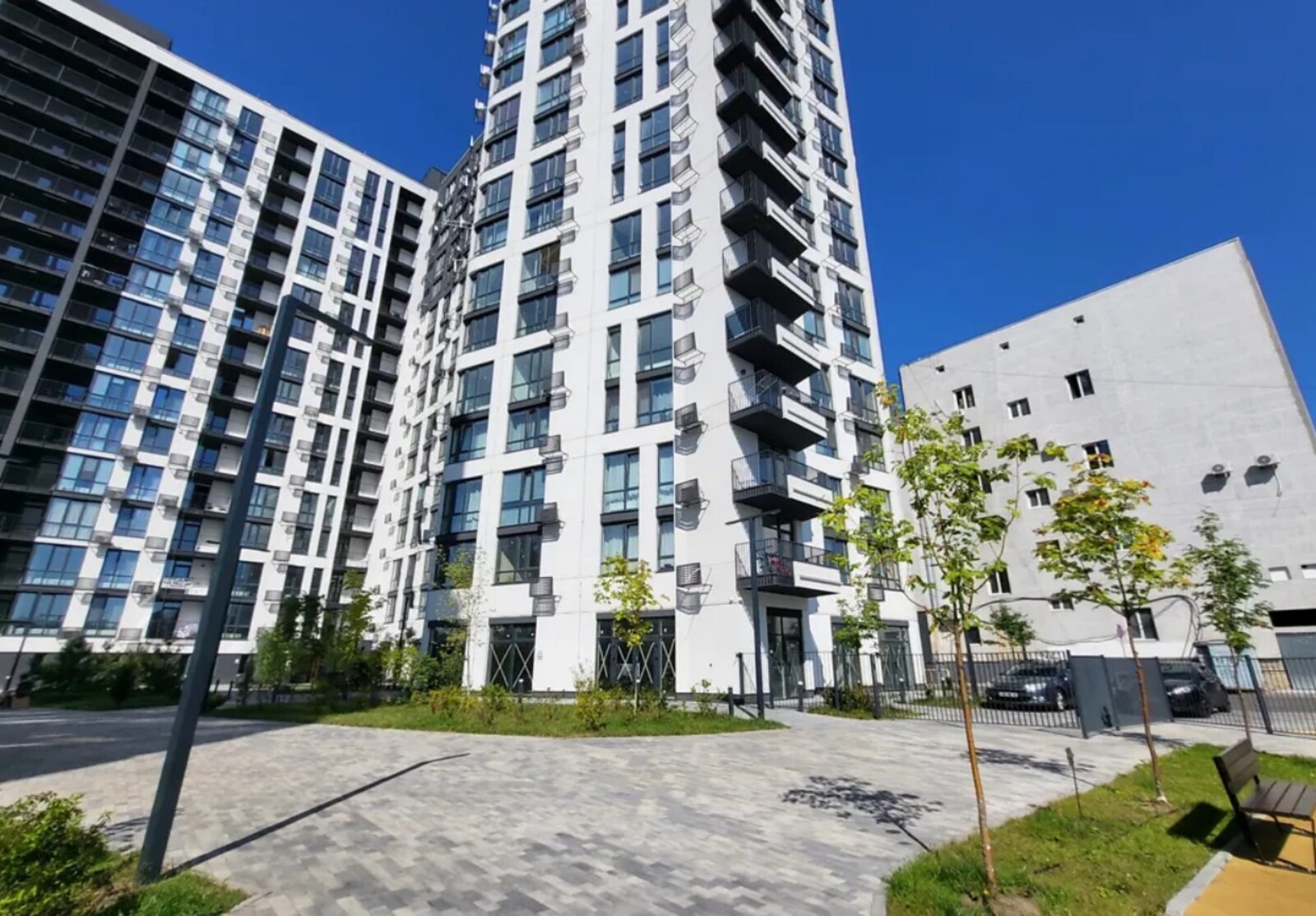 Продаж комерційного приміщення на вул. 600-річчя, площа 146.4 кв.м. ЖК Лісопарковий фото 1 Продаж комерційного приміщення на вул. 600-річчя, площа 146.4 кв.м. ЖК Лісопарковий фото 1