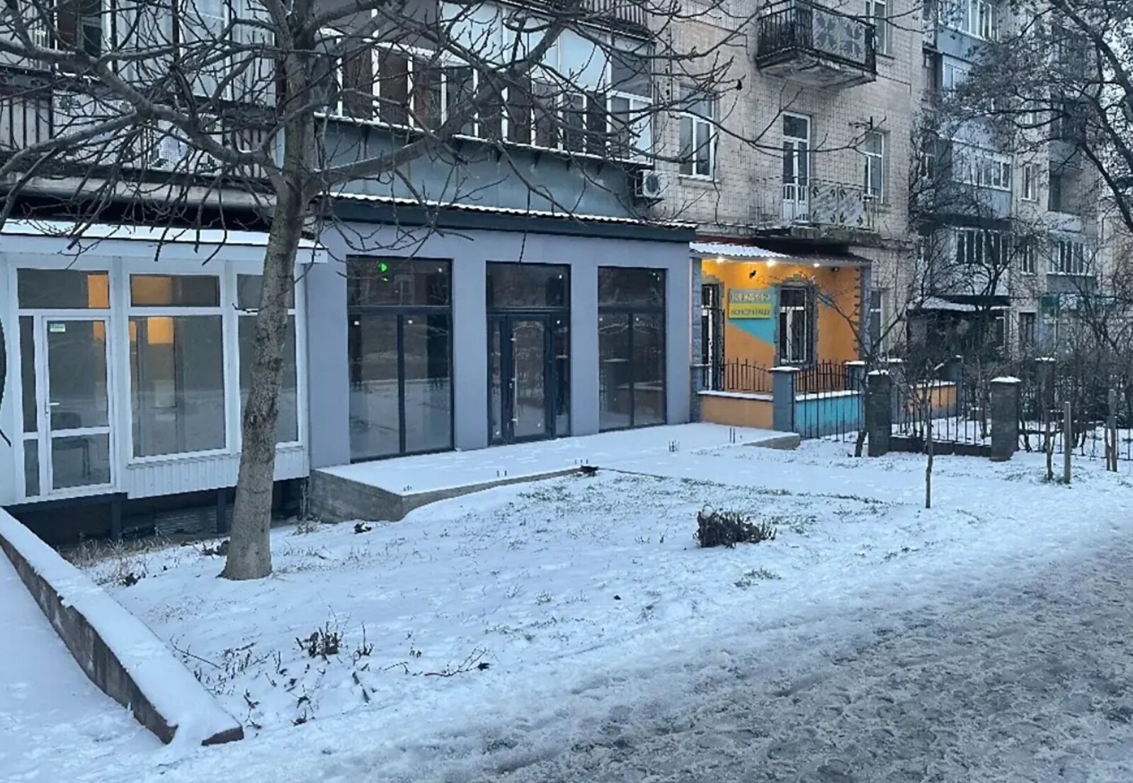 Продається комерційне приміщення. Центральна частина міста. 75 кв.м. фото 1 Продається комерційне приміщення. Центральна частина міста. 75 кв.м. фото 1