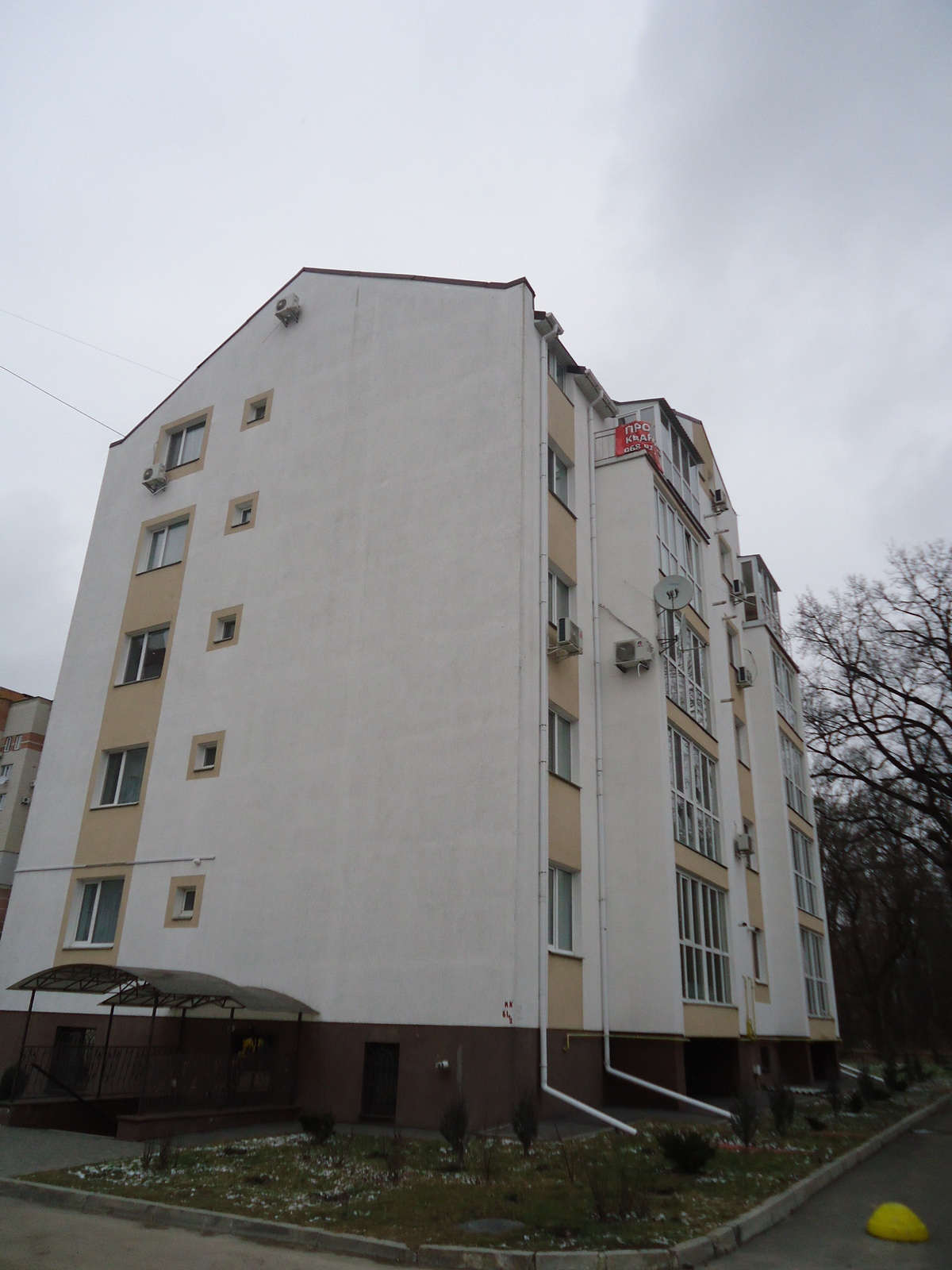 Продається підвальне приміщення комерційного призначення в елітному мікрорайоні Поділля, заг. площею 260 м2 фото 1 Продається підвальне приміщення комерційного призначення в елітному мікрорайоні Поділля, заг. площею 260 м2 фото 1