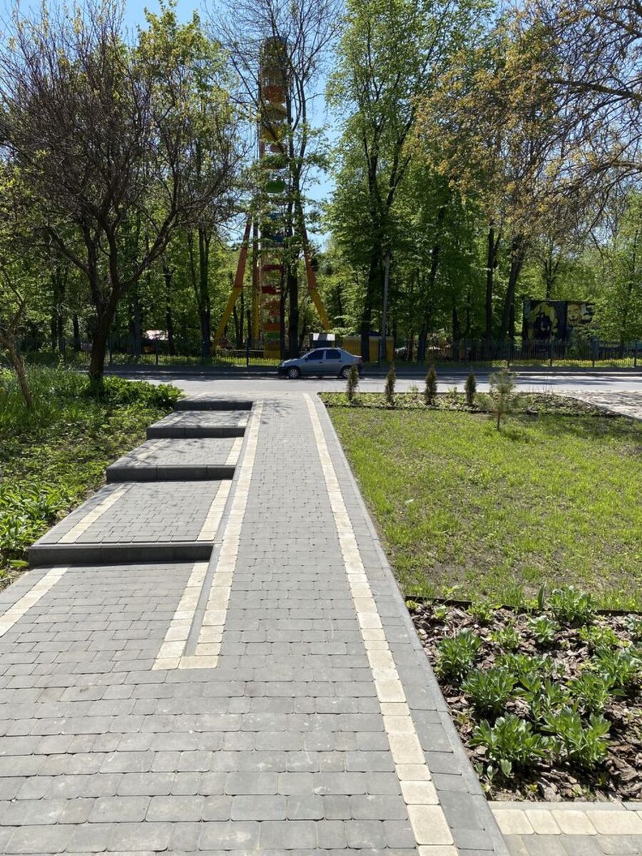 Продаж комерційного приміщення вільного призначення в центрі. фото 1 Продаж комерційного приміщення вільного призначення в центрі. фото 1