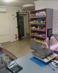 Продається комерційне приміщення в Замостянському районі. 33 кв.м. 1 лінія фото 7 Продається комерційне приміщення в Замостянському районі. 33 кв.м. 1 лінія фото 7