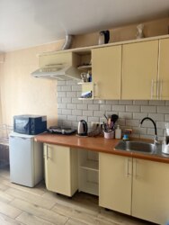 Продаж прибуткового бізнесу! Приміщення 3 поверхи + гараж (район Академічний, ГСК 'Поляна-2' фото 12 Продаж прибуткового бізнесу! Приміщення 3 поверхи + гараж (район Академічний, ГСК 'Поляна-2' фото 12