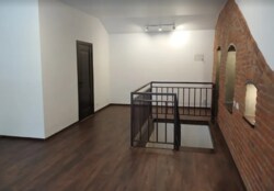 Продається комерційне приміщення 60 кв.м. в Центрі міста. Ремонт фото 6 Продається комерційне приміщення 60 кв.м. в Центрі міста. Ремонт фото 6