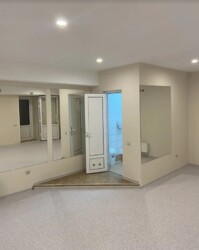 Продається комерційне приміщення в р-ні Поділля, площею 142 кв.м. фото 10 Продається комерційне приміщення в р-ні Поділля, площею 142 кв.м. фото 10