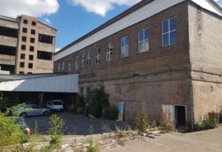 Продаж комерційного приміщення на вул. Академіка Янгеля, 500 кв.м. фото 3 Продаж комерційного приміщення на вул. Академіка Янгеля, 500 кв.м. фото 3