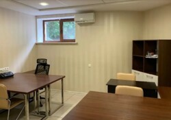 Продається 2-х поверхове комерційне приміщення. Р-н Вишенька. Ремонт. фото 9 Продається 2-х поверхове комерційне приміщення. Р-н Вишенька. Ремонт. фото 9