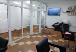 Продаж комерційного приміщення на вулиці Космонавтів, площа 50 кв.м фото 1 Продаж комерційного приміщення на вулиці Космонавтів, площа 50 кв.м фото 1