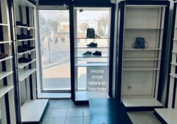 Продається приміщення з ремонтом в самому Центрі міста. 148 кв.м. Ремонт фото 2 Продається приміщення з ремонтом в самому Центрі міста. 148 кв.м. Ремонт фото 2