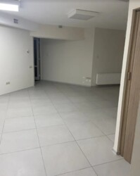 Продається комерційне приміщення в р-ні Поділля, площею 142 кв.м. фото 6 Продається комерційне приміщення в р-ні Поділля, площею 142 кв.м. фото 6