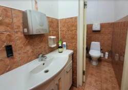 Продається комерційне приміщення 310 кв.м. Р-н електромережі. фото 11 Продається комерційне приміщення 310 кв.м. Р-н електромережі. фото 11