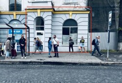 Продається приміщення з ремонтом в самому Центрі міста. 148 кв.м. Ремонт фото 4 Продається приміщення з ремонтом в самому Центрі міста. 148 кв.м. Ремонт фото 4