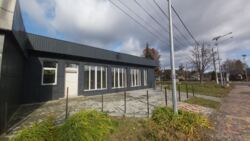 (140 .) +5 (125 .)    !  7