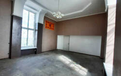 Продаж ексклюзивного приміщення вул. Г.Крут фото 3 Продаж ексклюзивного приміщення вул. Г.Крут фото 3