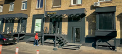  ' ,   4