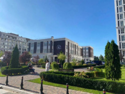  ' ,   12
