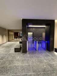 ������ ������ ��������� 950m2 �� Metropole ���. �������������� 20 ���� 7