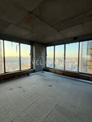 ������ ������ ��������� 950m2 �� Metropole ���. �������������� 20 ���� 12