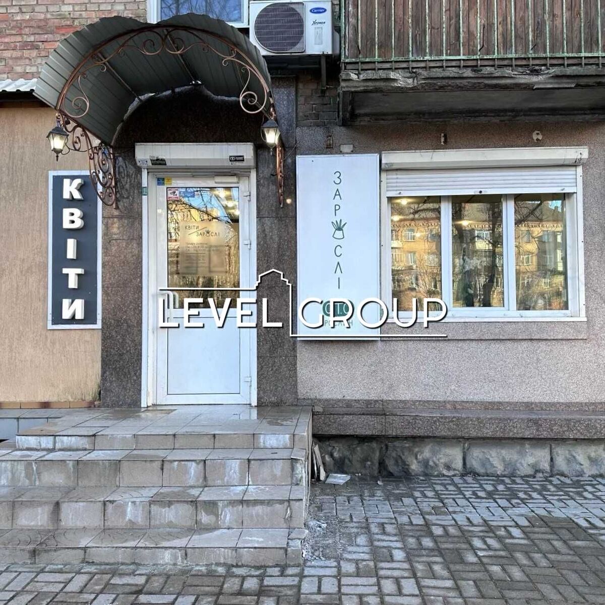 Готова інвестиція! Фасадне приміщення 42 м² з орендарем біля метро 'Берестейська' – дохід 500 €/міс! фото 1 Готова інвестиція! Фасадне приміщення 42 м² з орендарем біля метро 'Берестейська' – дохід 500 €/міс! фото 1