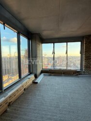 ������ ������ ��������� 950m2 �� Metropole ���. �������������� 20 ���� 3