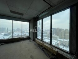 ������ ������ ��������� 950m2 �� Metropole ���. �������������� 20 ���� 16