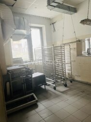 Продається комерційне приміщення 1 поверх, вул. Дмитрівська 18/24 фото 14 Продається комерційне приміщення 1 поверх, вул. Дмитрівська 18/24 фото 14