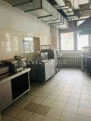 Продається комерційне приміщення 1 поверх, вул. Дмитрівська 18/24 фото 16 Продається комерційне приміщення 1 поверх, вул. Дмитрівська 18/24 фото 16