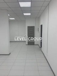 Продаж комерційного приміщеня в густонаселеному місці вул. Ахматової фото 4 Продаж комерційного приміщеня в густонаселеному місці вул. Ахматової фото 4