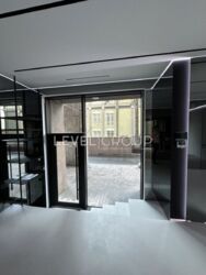 Фасадне приміщення з окремим входом (55м2) в ЖК Кардинал фото 5 Фасадне приміщення з окремим входом (55м2) в ЖК Кардинал фото 5