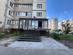 Продаж комерційноЇ неруїомості з орендарями, 68 м. фото 3 Продаж комерційноЇ неруїомості з орендарями, 68 м. фото 3