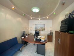    150m2  - .  10