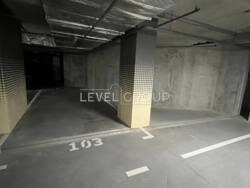   9     'Crystal Park Tower'  2