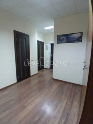 Продаж приміщення 111 м2 у центрі Києва, вул. Щекавицька 3039 фото 9 Продаж приміщення 111 м2 у центрі Києва, вул. Щекавицька 3039 фото 9