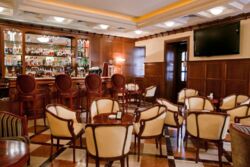    Opera Hotel Kyiv   , 53  8